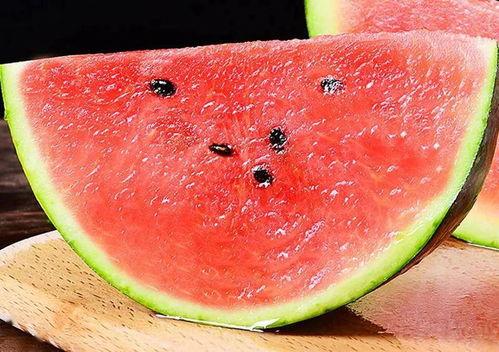 小圣圣吃瓜,揭秘娱乐圈那些不为人知的幕后故事